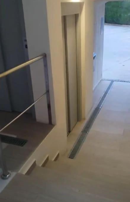 Apartmán 2Nda Linea Con Piscina En Miami Platja Miami Playa Exteriér fotografie